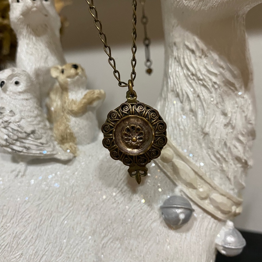 Grandmother’s Buttons Necklace